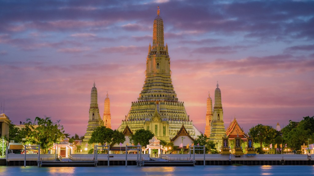 wat arun